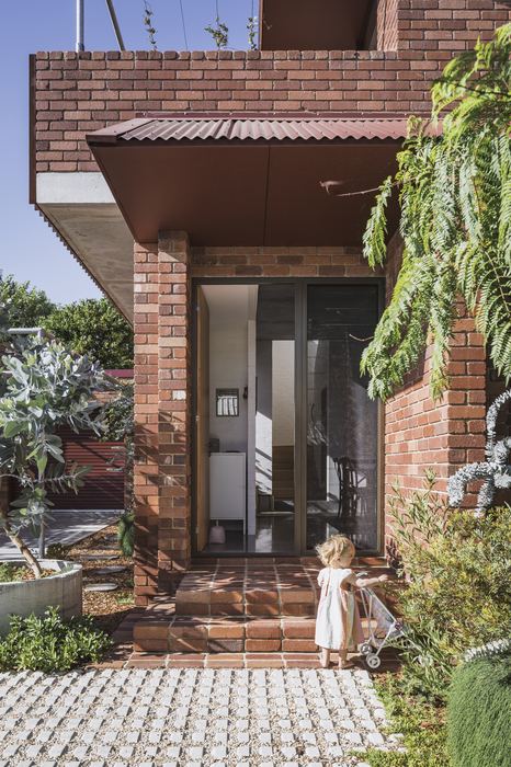 Lathlain House