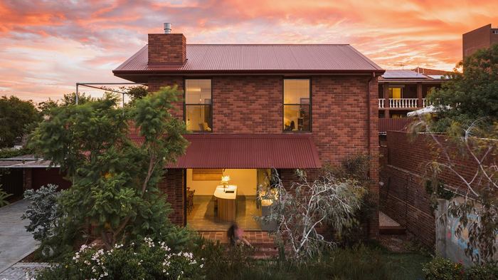 Lathlain House